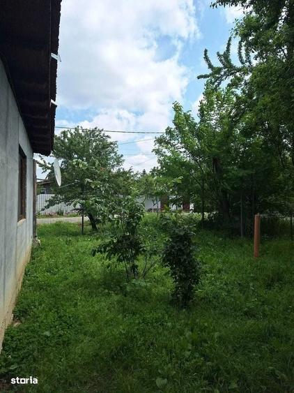 Casă cu 3 camere în Negoești