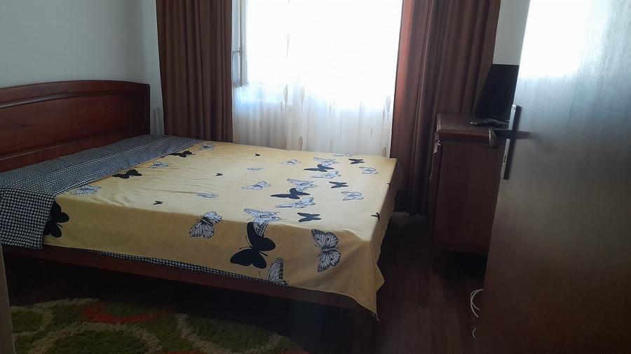 Apartament cu 2 camere decomandat în Ostroveni