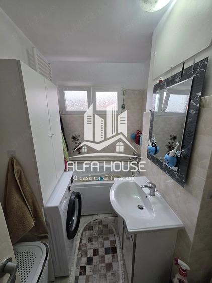 Apartament cu 2 camere semidecomandat în Micro I