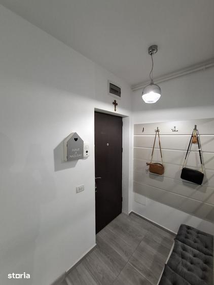 Apartament cu 3 camere în Km 4