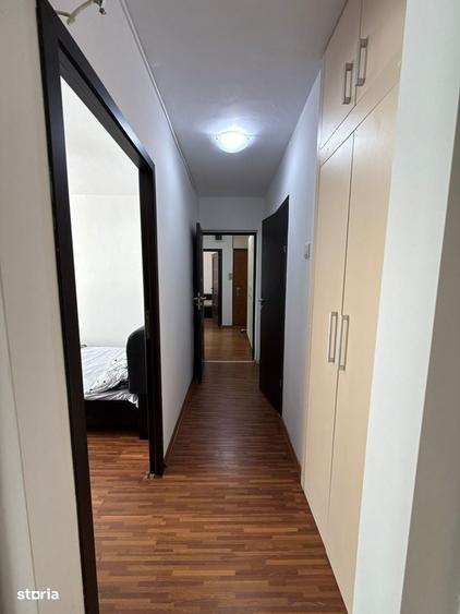 Apartament cu 3 camere decomandat în Decebal