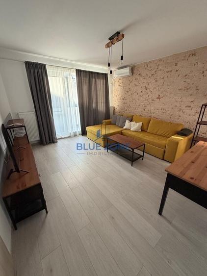Apartament cu 2 camere decomandat, mobilat în Berceni