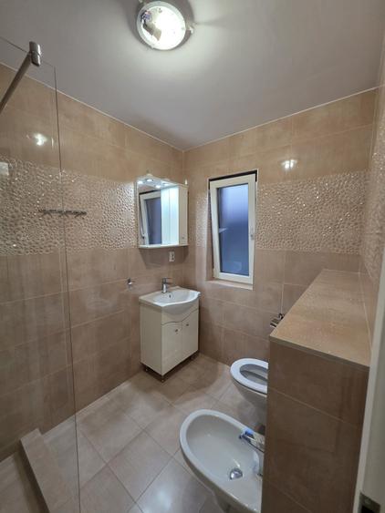 Apartament cu 2 camere decomandat în Apahida