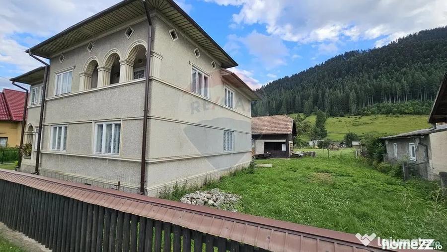 Teren de 4822 mp, în Central