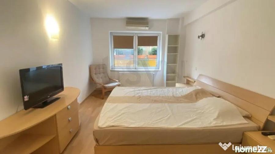 Apartament cu 3 camere decomandat în Primăverii