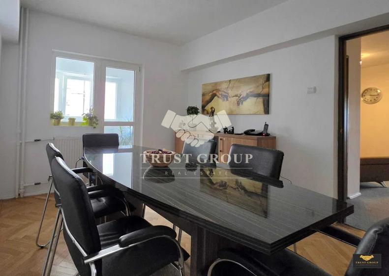 Apartament cu 4 camere decomandat, mobilat în Universitate
