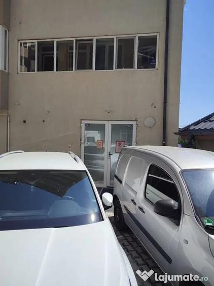 Spațiu comercial, de 142 mp, în Central