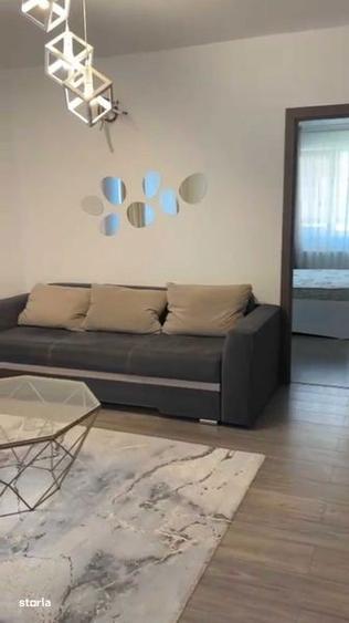 Apartament cu 2 camere, mobilat în Central