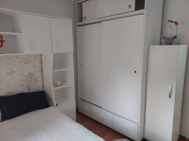 Apartament cu 2 camere semidecomandat în Exterior Vest