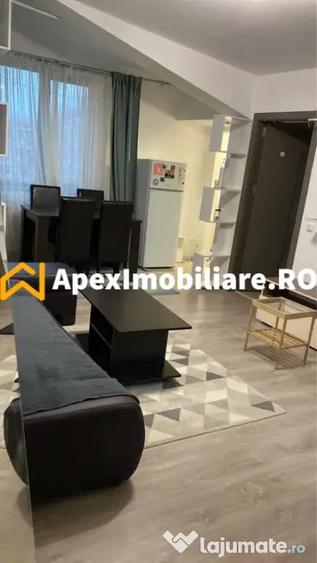 Apartament cu 3 camere semidecomandat în 1 Mai