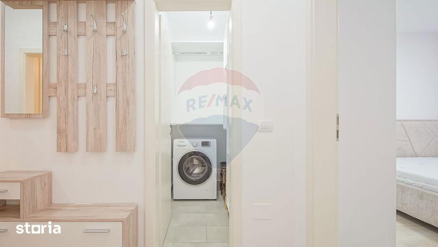 Apartament cu 2 camere decomandat, mobilat în Tractorul