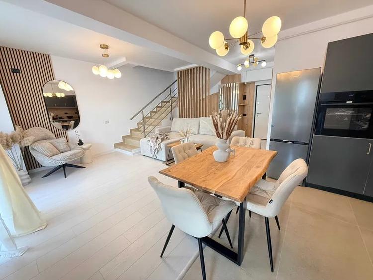 Apartament cu 3 camere decomandat, mobilat în Viilor