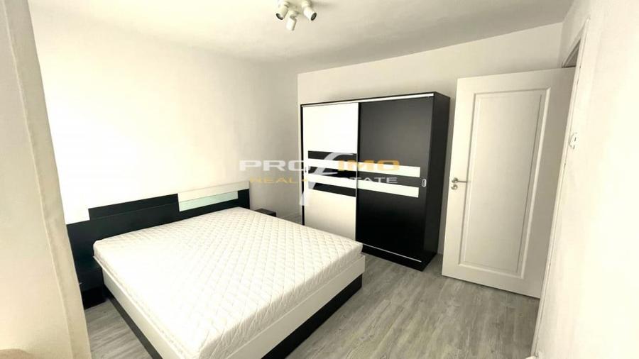Apartament cu 3 camere decomandat în ICIL