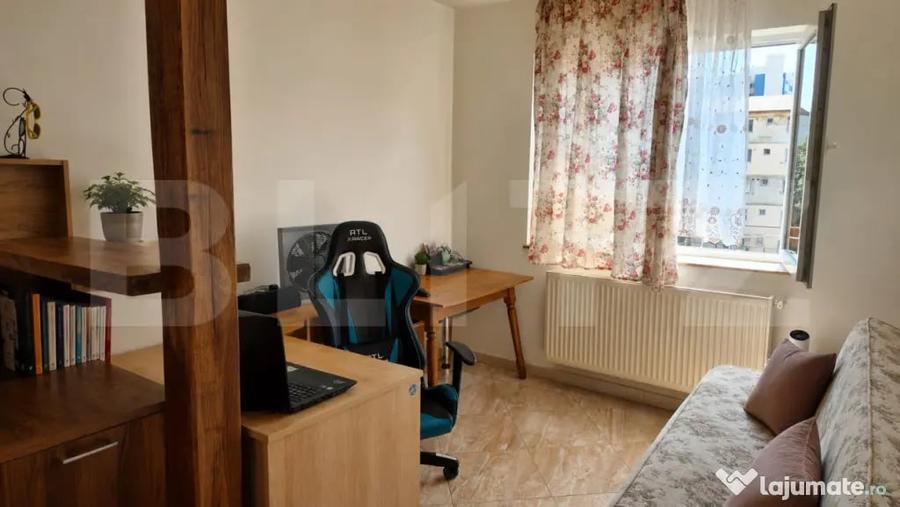 Apartament cu 2 camere semidecomandat în Micro 14