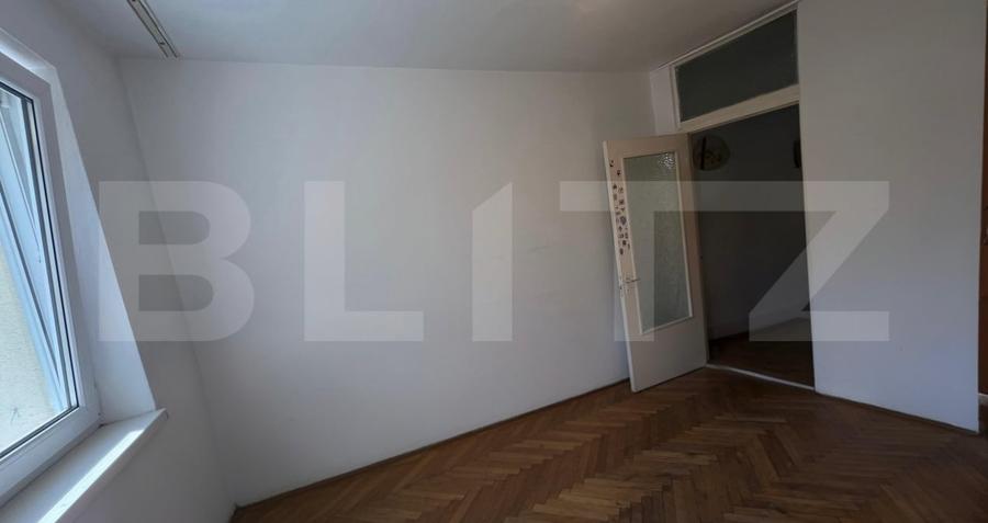 Apartament cu 2 camere decomandat în Dacia