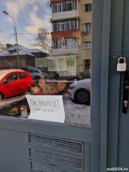 Spațiu comercial, de 28 mp, în Pantelimon
