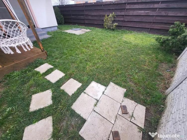 Casă cu 3 camere cu Teren 100 Mp în Central