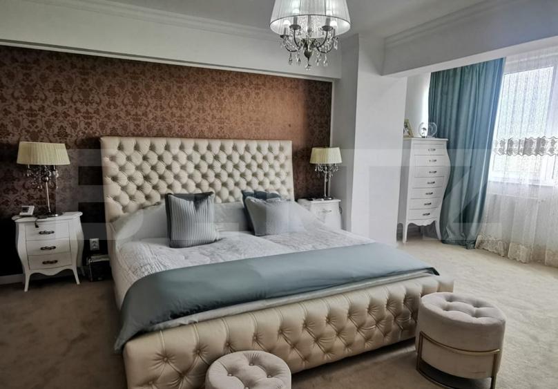 Apartament cu 4 camere semidecomandat, mobilat în George Enescu
