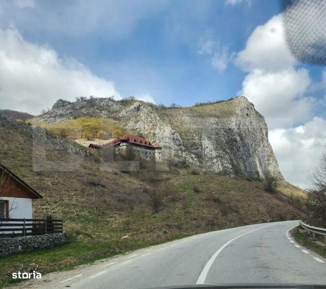 Casă cu 2 camere cu Teren 1150 Mp în Aiudul de Sus