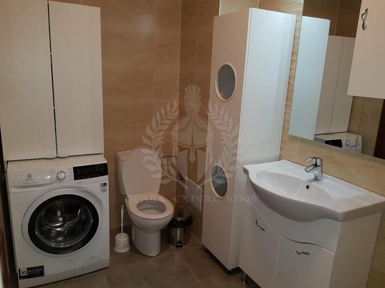 Apartament cu 3 camere decomandat, mobilat în Albert