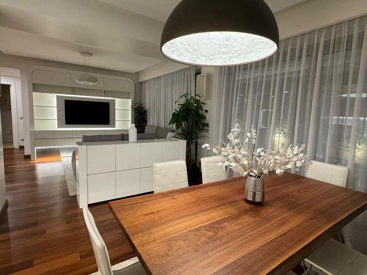 Apartament cu 3 camere, mobilat în Primăverii