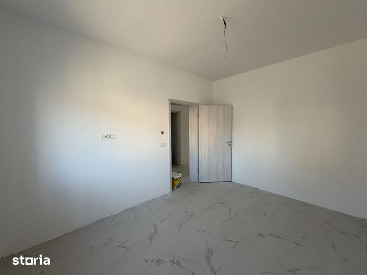 Casă cu 3 camere cu Teren 250 Mp în Moșnița Nouă