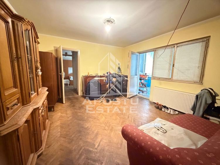 Apartament cu 2 camere semidecomandat în Telegrafului