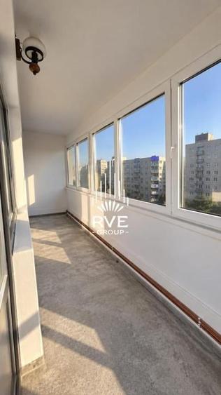Apartament cu 3 camere în Lujerului