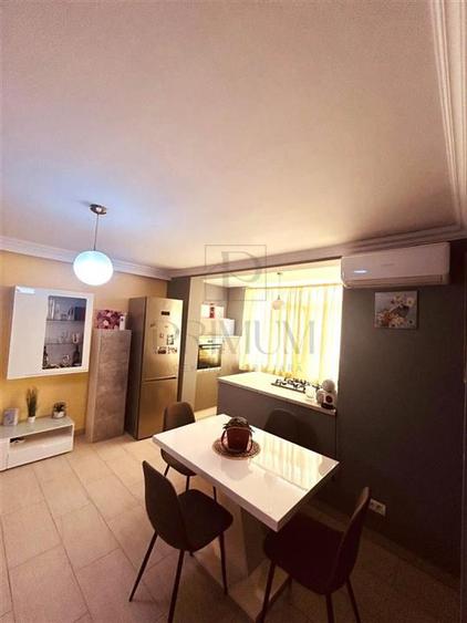 Apartament cu 3 camere decomandat, mobilat în Dumbrăvița