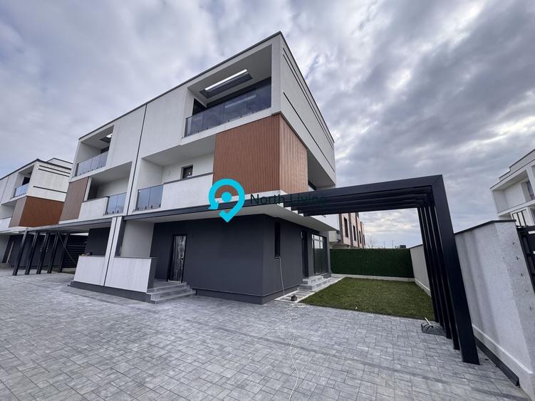 Duplex cu 5 camere cu Canalizare în Central