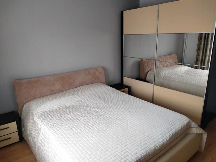 Apartament cu 2 camere decomandat în 13 Decembrie