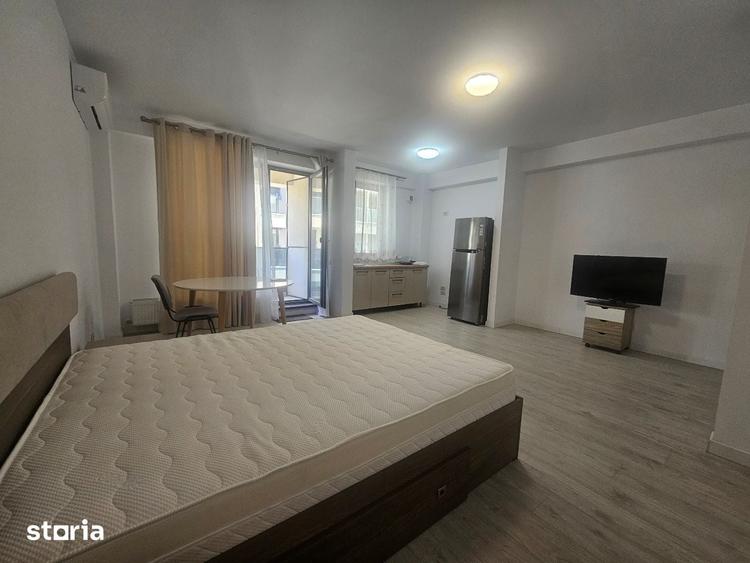 Garsonieră decomandată în Nord