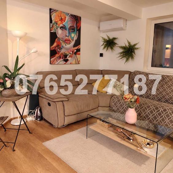 Apartament cu 4 camere decomandat în Titan