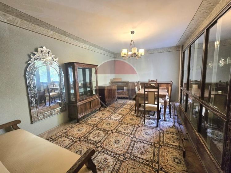 3 decomandate, etaj 1, zona Ciuperca - 1