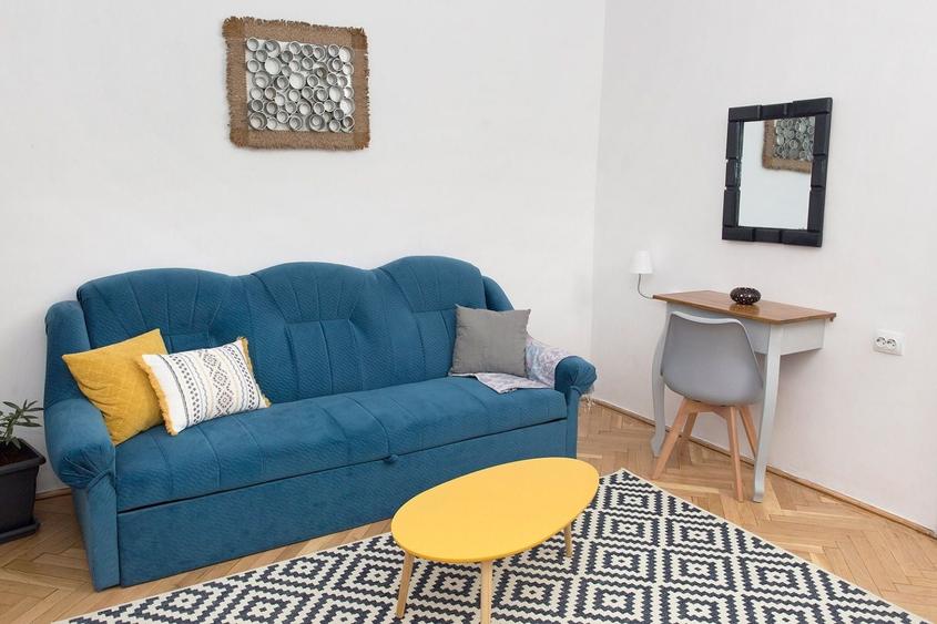 Apartament cu 2 camere semidecomandat în Eminescu