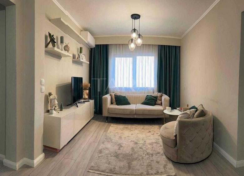 Apartament cu 4 camere semidecomandat, mobilat în Mănăștur