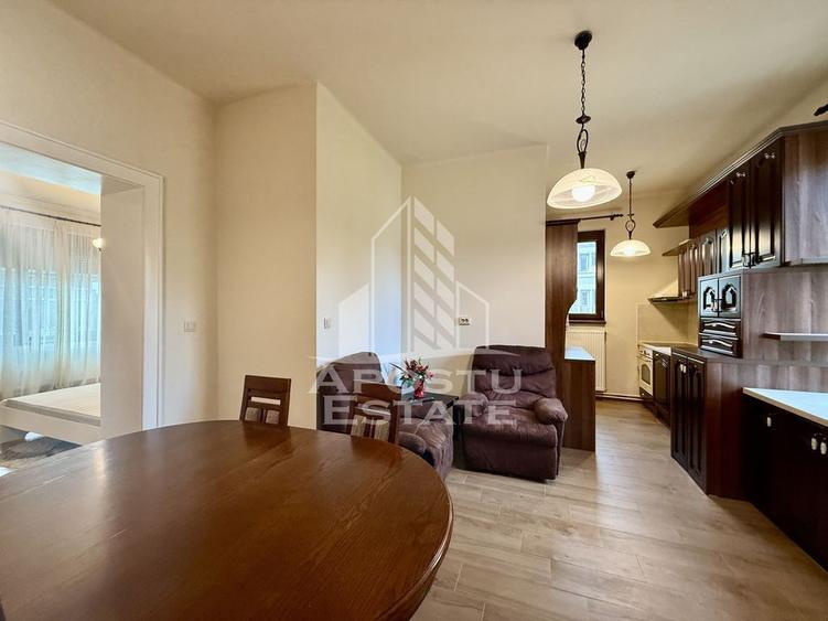 Apartament cu 2 camere decomandat, mobilat în Ultracentral