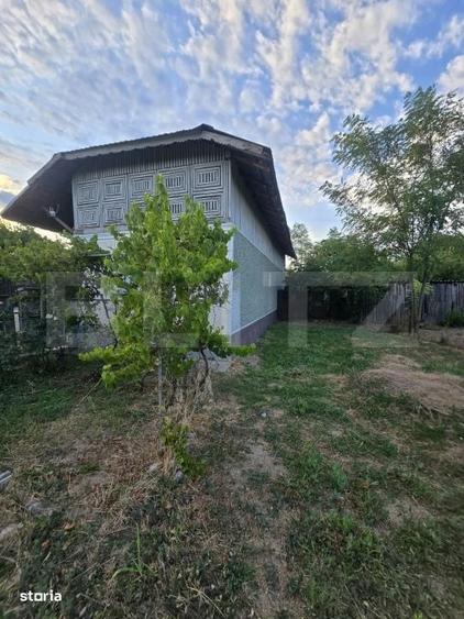 Casă cu 4 camere în Broșteni