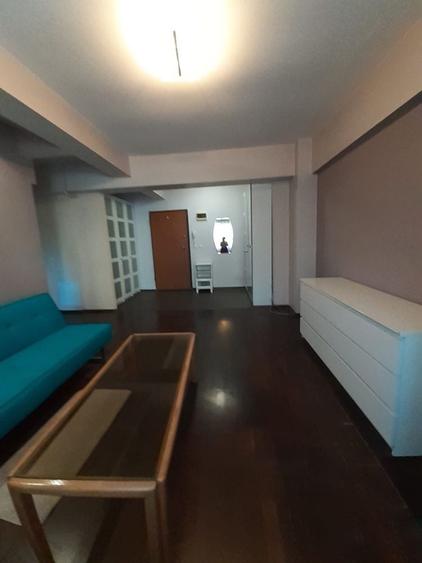 Apartament cu 2 camere decomandat în Străulești