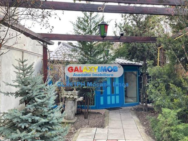 Casă cu 6 camere cu Teren 460 Mp în Democrației