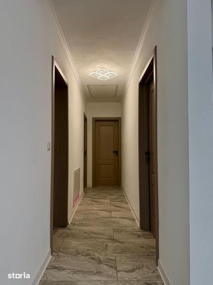 Casă cu 4 camere cu Teren 400 Mp în Central