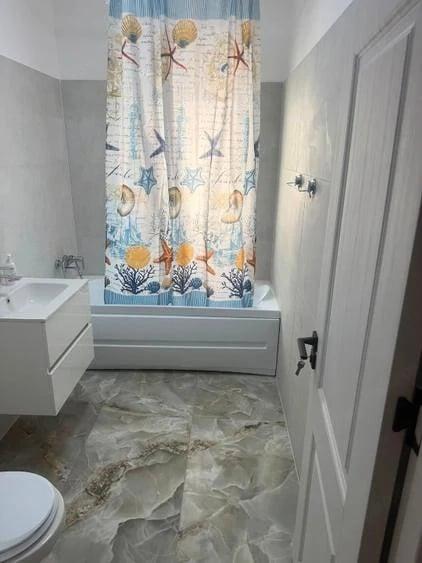 Apartament cu 2 camere decomandat în Giroc
