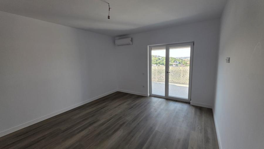 Apartament cu 2 camere decomandat în Alexandru cel Bun