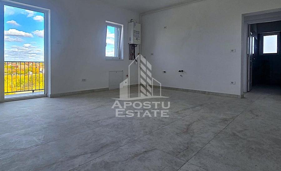 Apartament cu 3 camere decomandat în Grădiște