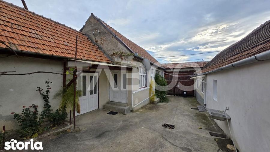 Casă cu 3 camere cu Teren 160 Mp în Câlnic