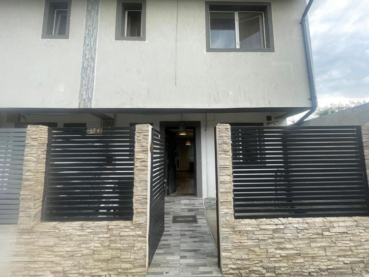 Casă individuală cu 4 camere cu Canalizare în Apărătorii Patriei