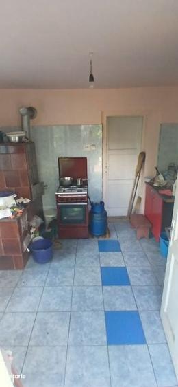 Casă cu 3 camere în Mihai Viteazu