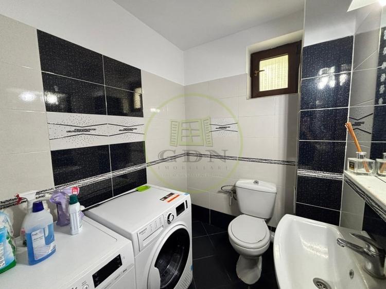 Casă individuală cu 5 camere cu Canalizare în Exterior Nord