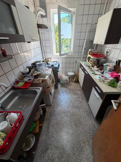 Apartament cu 2 camere semidecomandat în Dristor