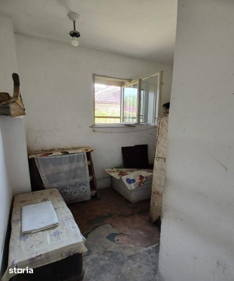 Casă cu 5 camere cu Teren 250 Mp în Baia de Criș